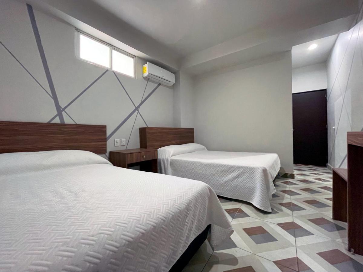 Hotel Town Express Durango Buitenkant foto