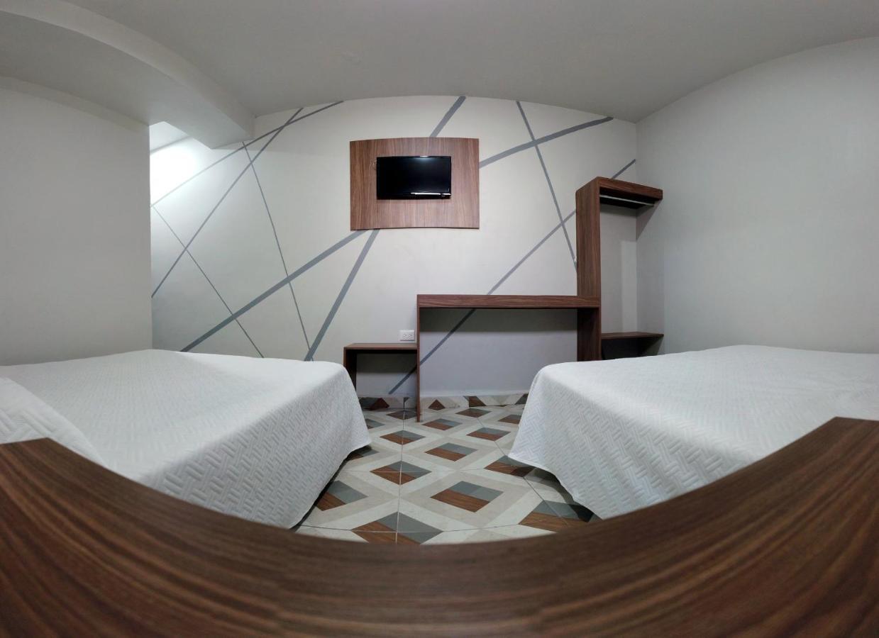 Hotel Town Express Durango Buitenkant foto