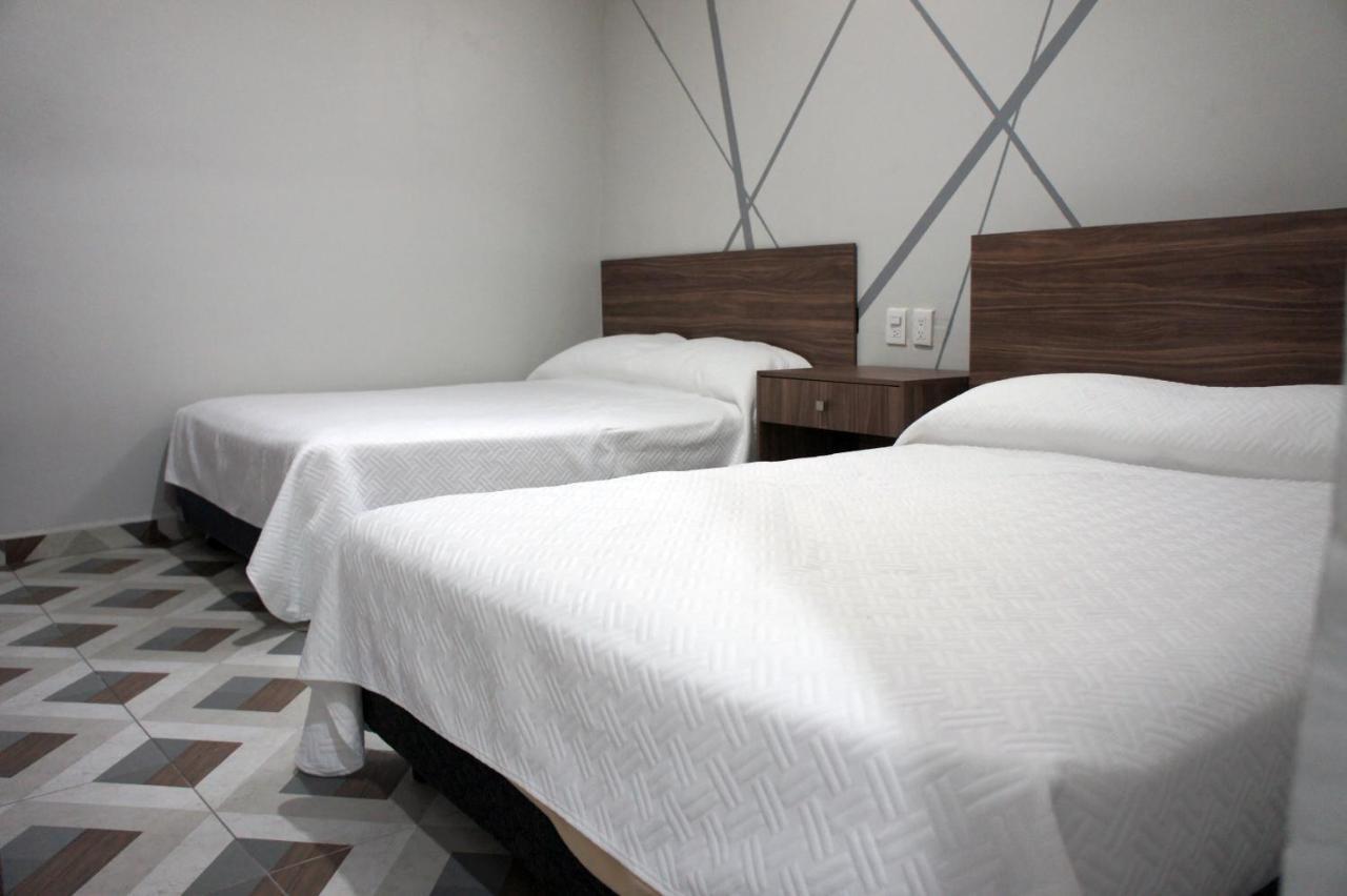 Hotel Town Express Durango Buitenkant foto
